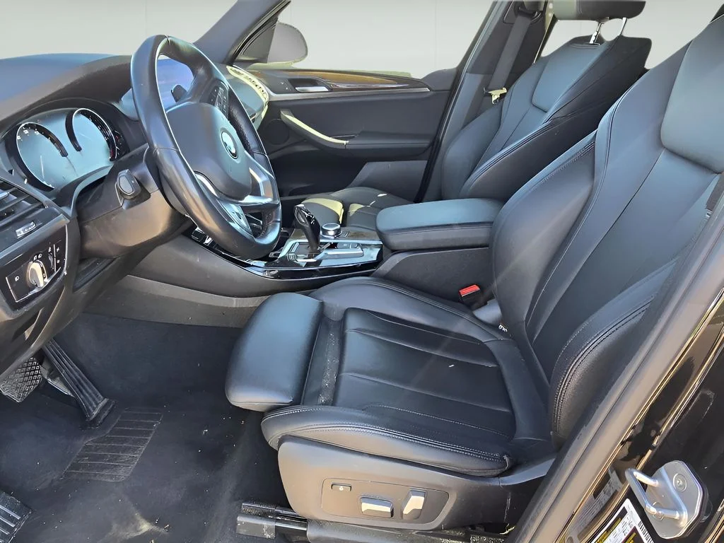 Used 2020 Jet Black BMW xDrive30i image 12