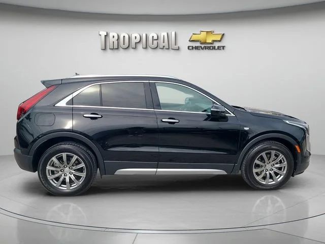 Used 2023 Stellar Black Metallic Cadillac Premium Luxury image 6