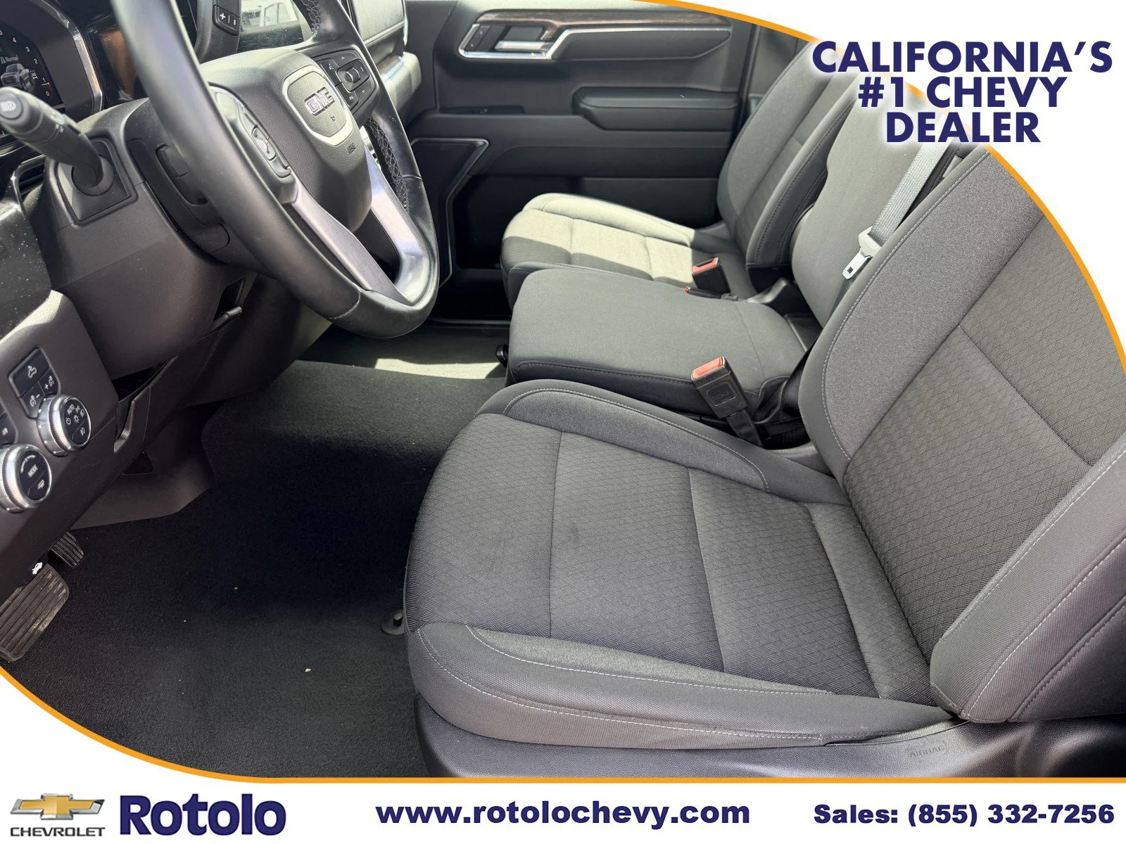 Used 2025 Titanium Rush Metallic GMC Elevation image 17