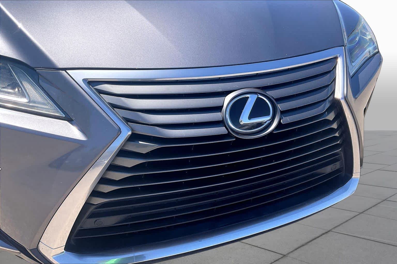 Used 2016 Nebula Gray Pearl Lexus  image 28