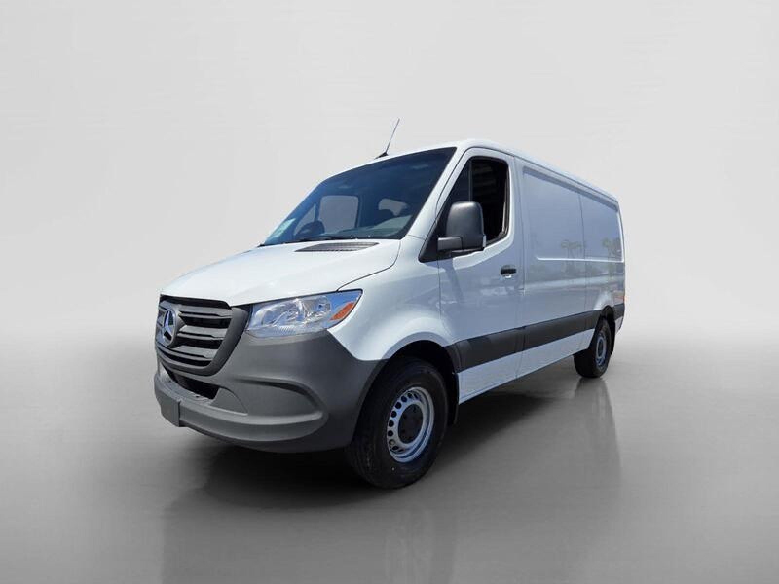 New 2026 Arctic White Mercedes-Benz DCWS2S image 8