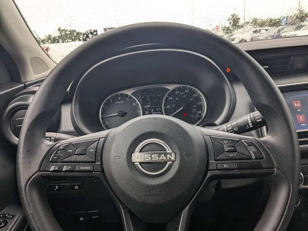 Used 2024 Gray Nissan S image 18