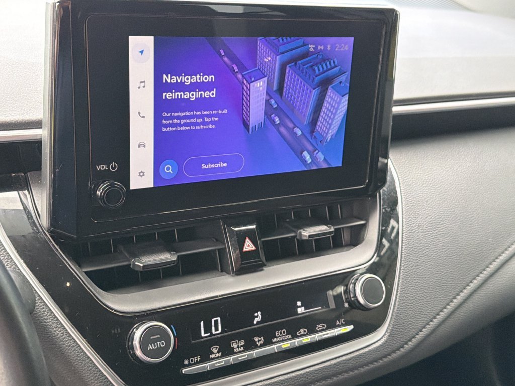 2023 Toyota Corolla SE - Photo 24