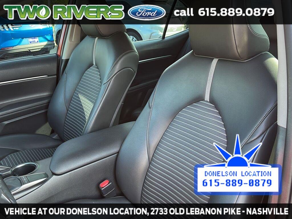 Used 2022 Supersonic Red Toyota SE image 17