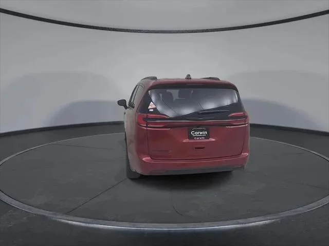 2026 Chrysler Pacifica Select - Photo 12