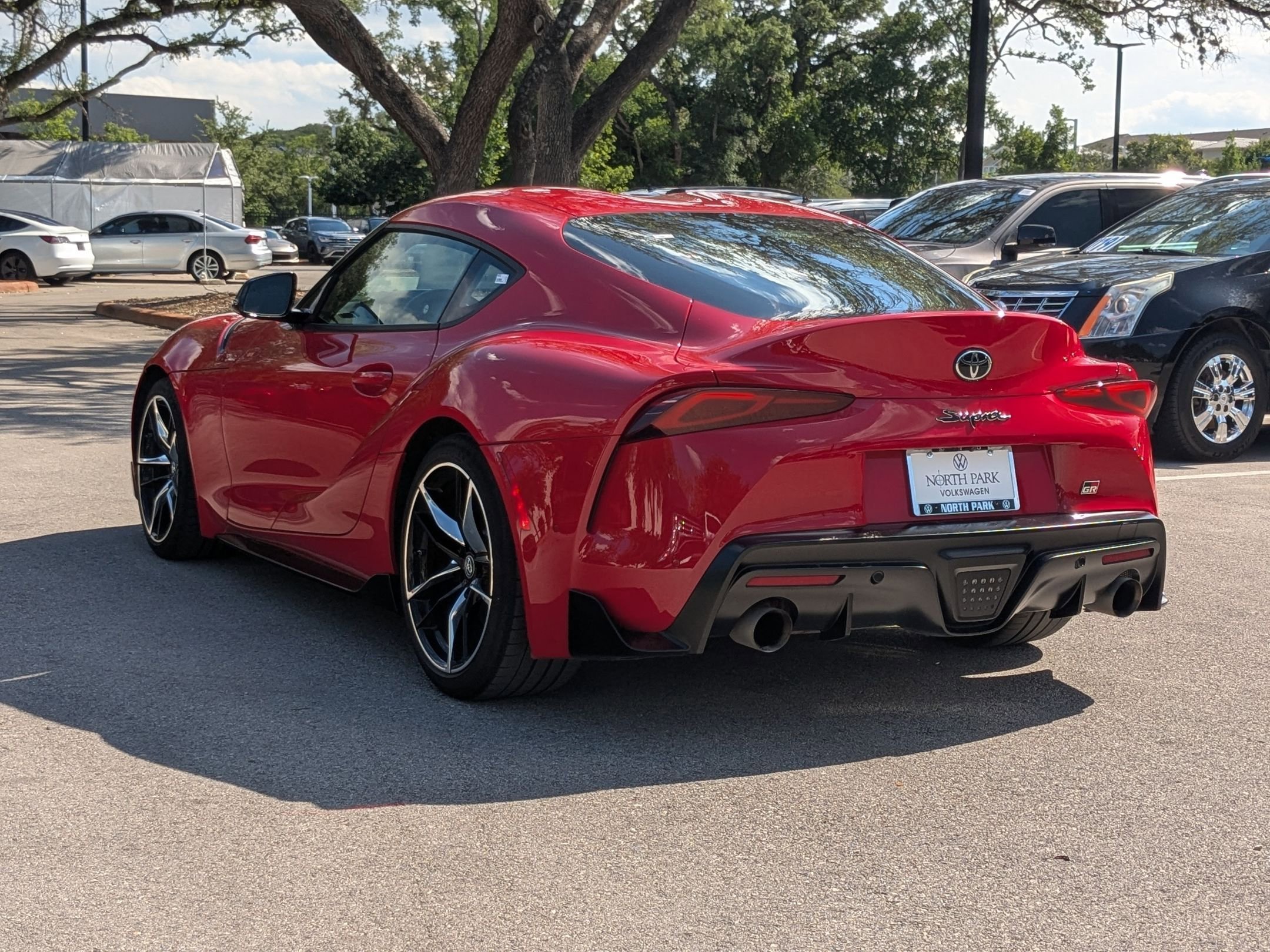 Used 2021 Renaissance Red Toyota 3.0 image 5