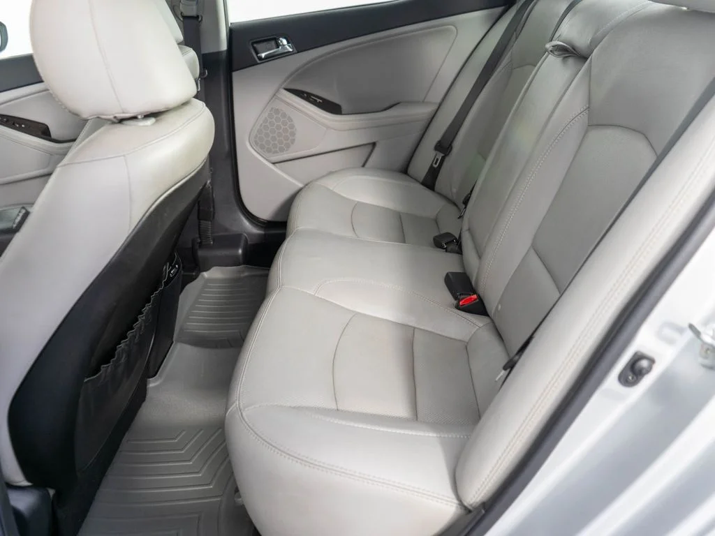 2012 Kia Optima EX - Photo 12