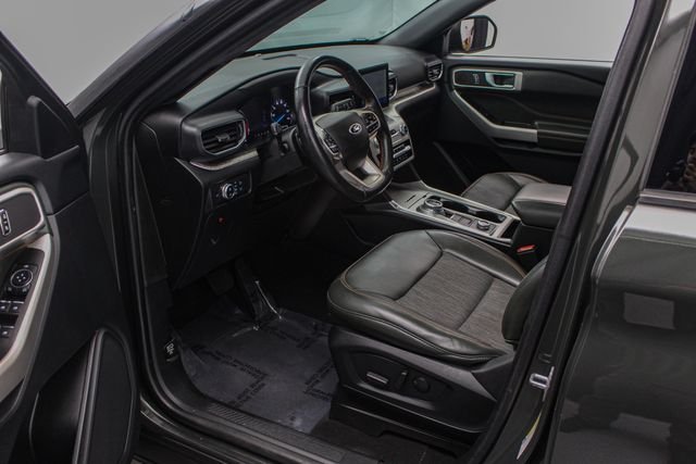 Used 2022 Green Ford Timberline image 9