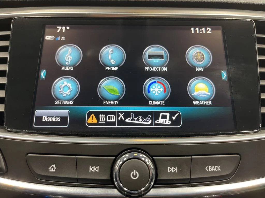 Used 2019 Pepperdust Metallic Buick Essence image 20