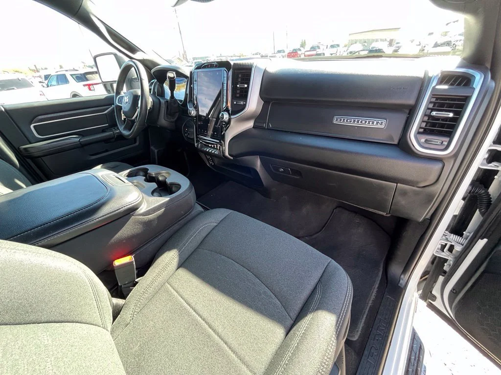 Used 2025 White Ram Big Horn image 19