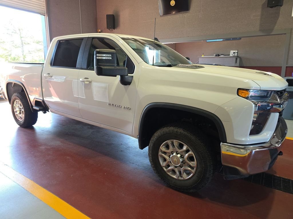 2021 Chevrolet Silverado HD LT 4WD Crew Cab Standard Box's photo