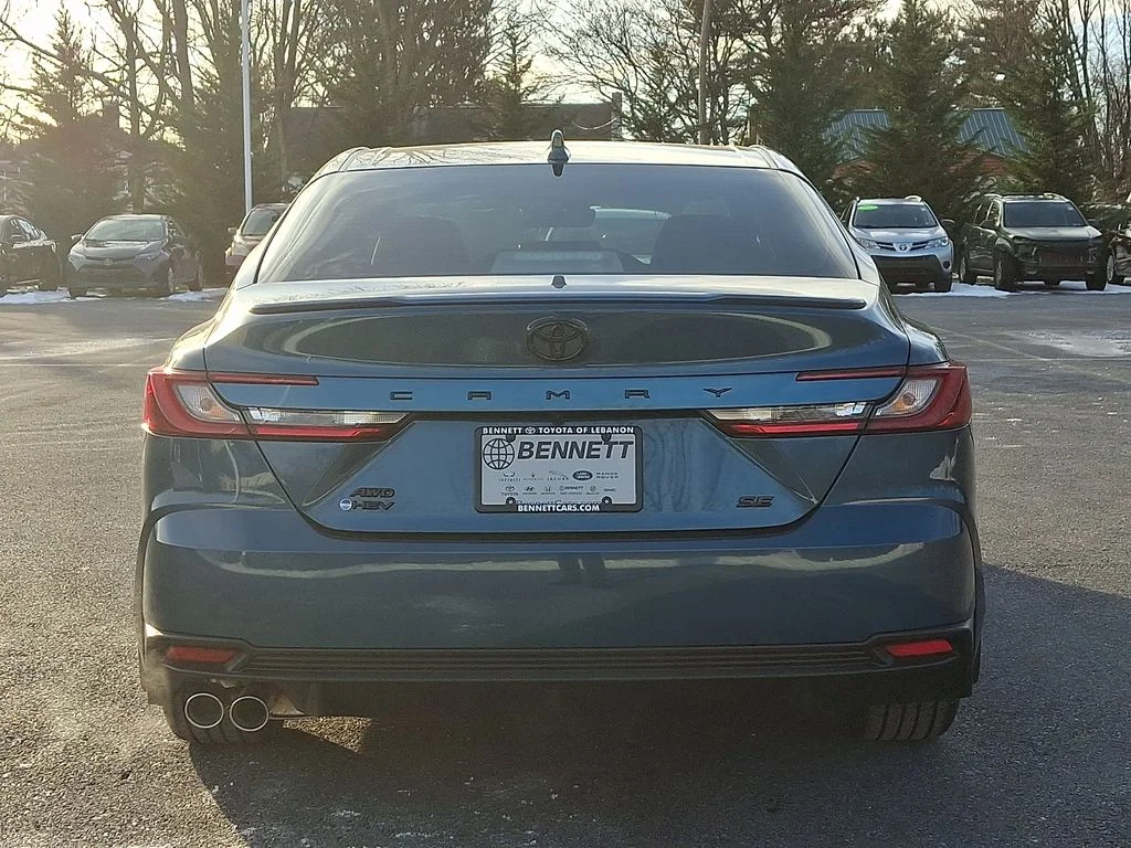 2026 Toyota Camry SE - Photo 7