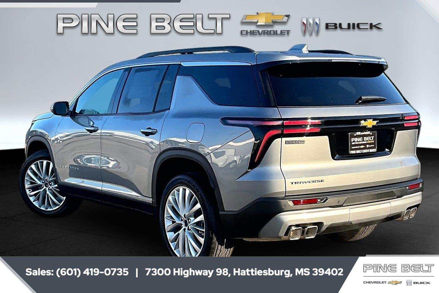2027 Chevrolet Traverse LT - Photo 2