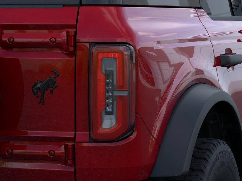 New 2026 Ruby Red Metallic Tinted Clearcoat FORD Outer Banks® image 23