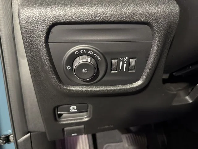 New 2026 Steel Blue Exterior Paint Jeep Limited image 13