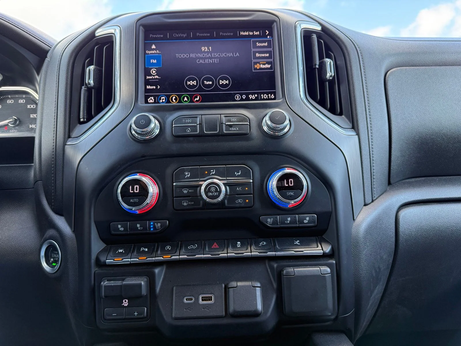 Used 2021 Gray GMC Denali image 5