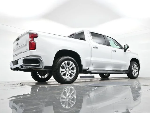 Used 2023 Summit White Chevrolet LTZ image 29