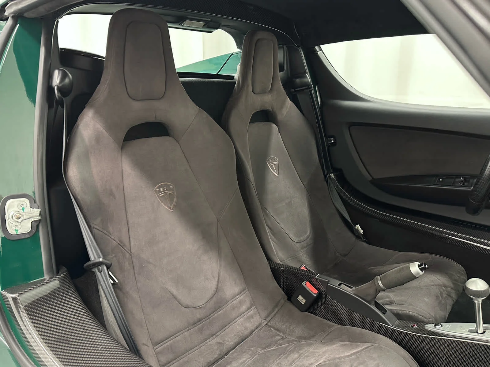 Used 2008 Racing Green Tesla  image 15