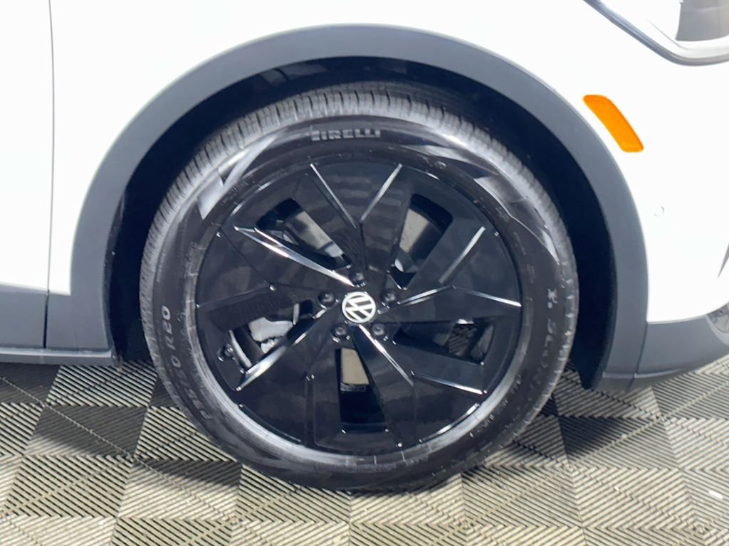 New 2026 Opal White Pearl Volkswagen Pro S image 24