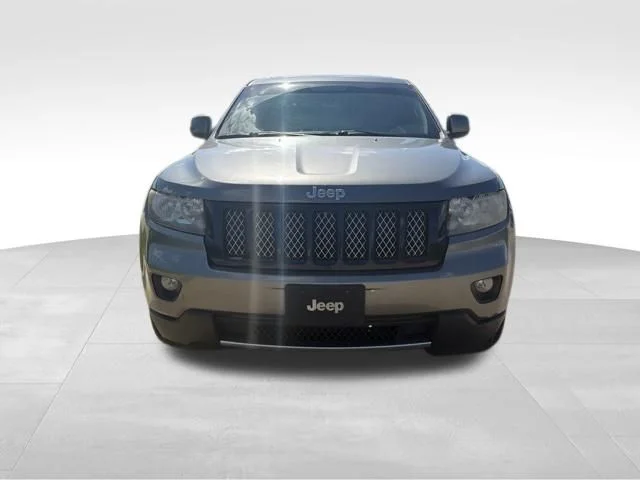 Used 2012 Gray Jeep Altitude image 8