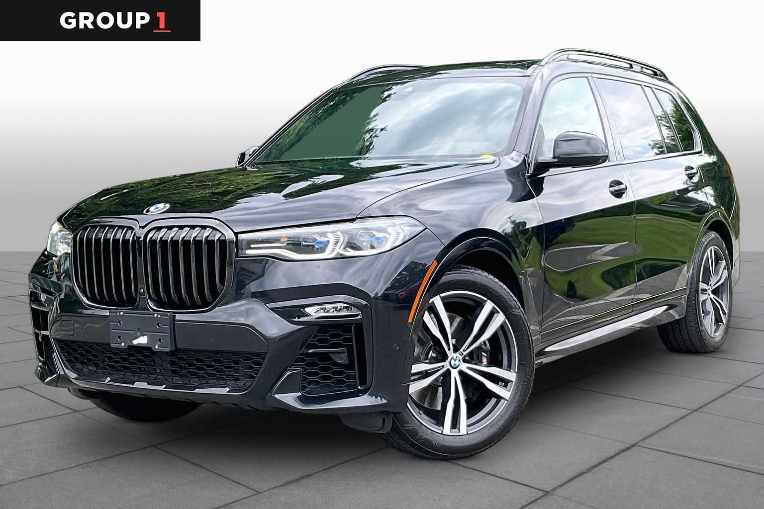 2022 BMW X7 M50i
