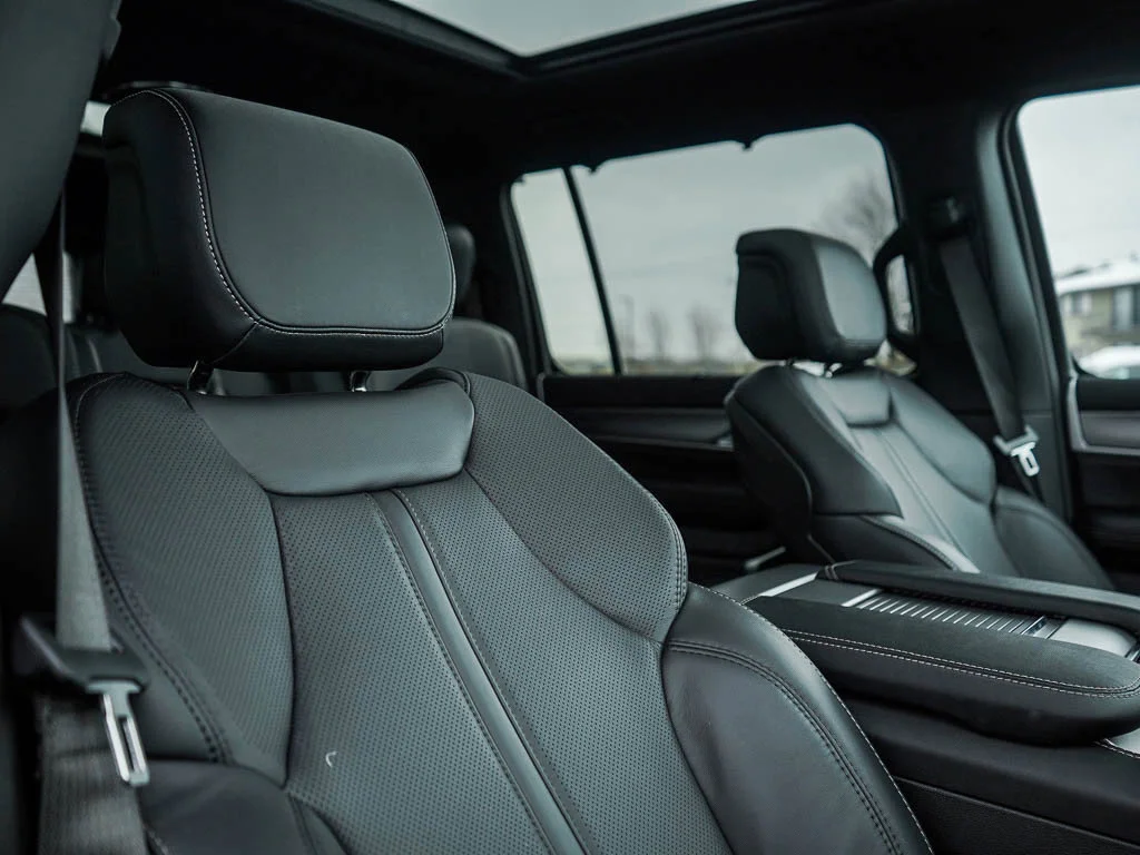 2026 Jeep Grand Wagoneer Limited Reserve - Photo 12