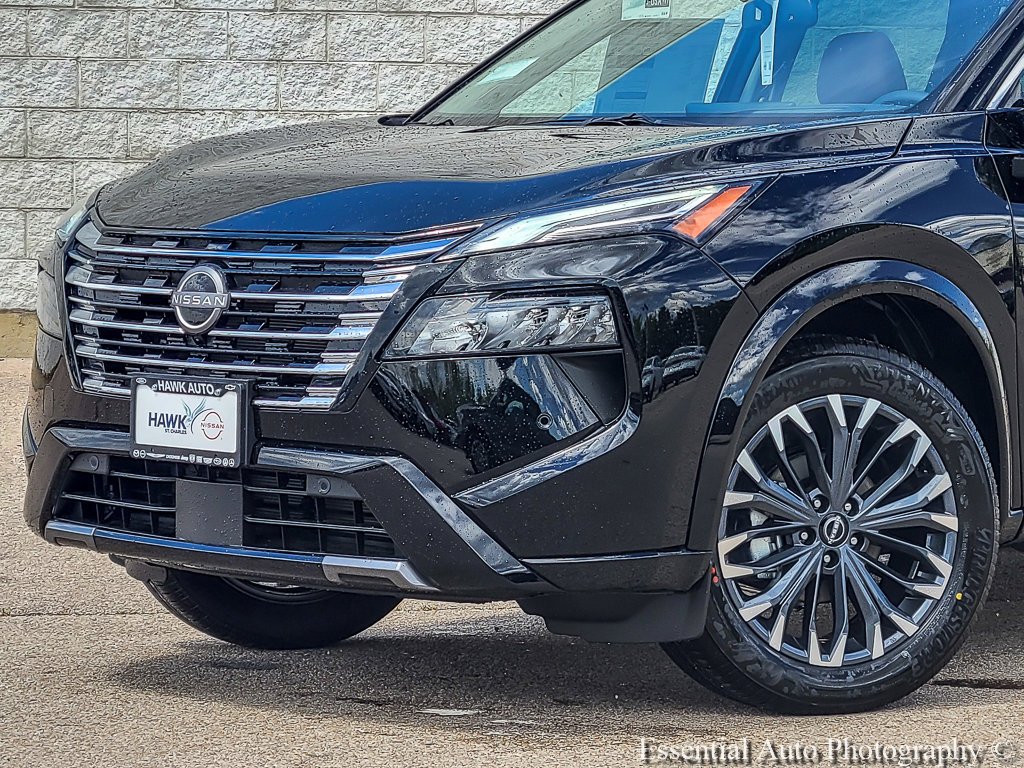 New 2026 Super Black Nissan Platinum image 2