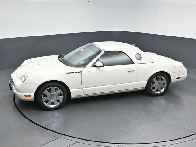2002 FORD THUNDERBIRD - Image 38