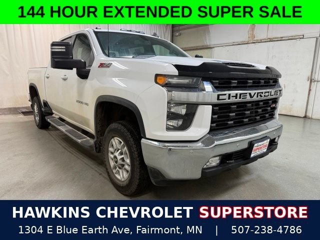 Used 2020 SUMMIT WHITE Chevrolet LT image 1