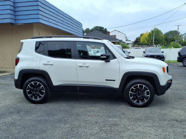 Used 2023 White Jeep Upland image 3
