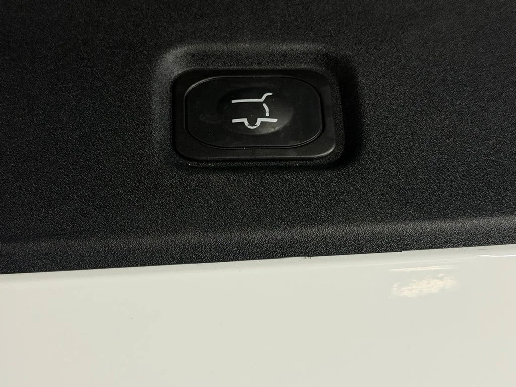 Certified Used 2025 White Ford Platinum image 32