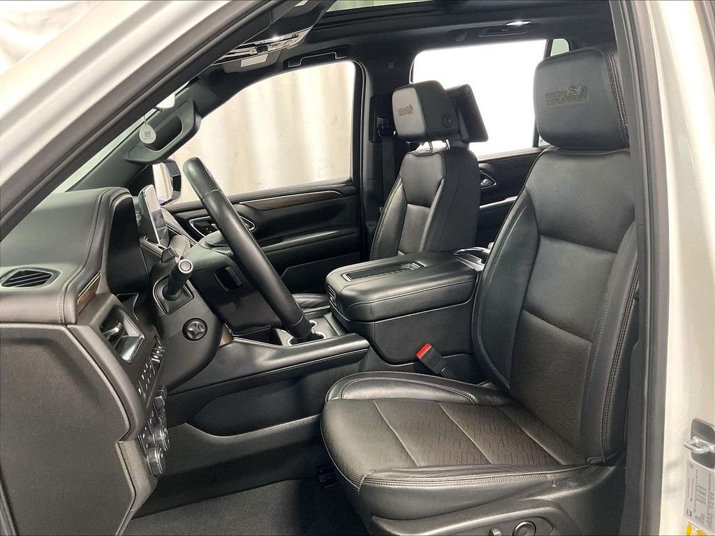 Used 2024 Beige Chevrolet High Country image 10