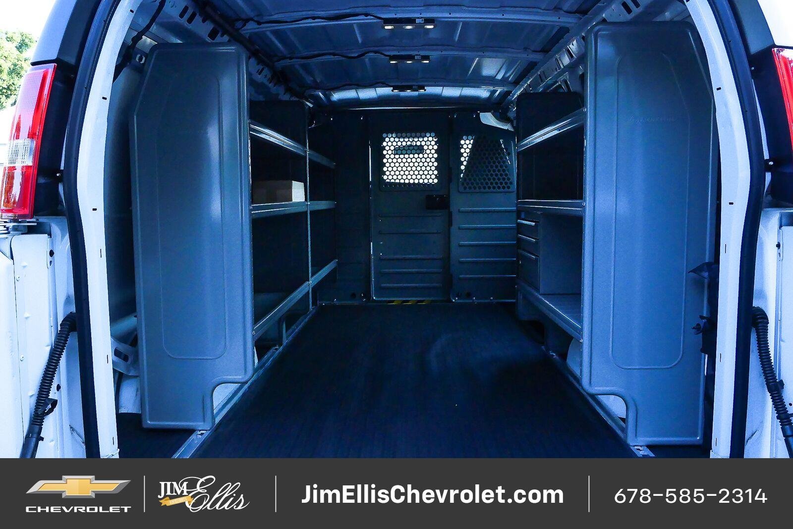 2025 Chevrolet Express Cargo Work Van - Photo 22