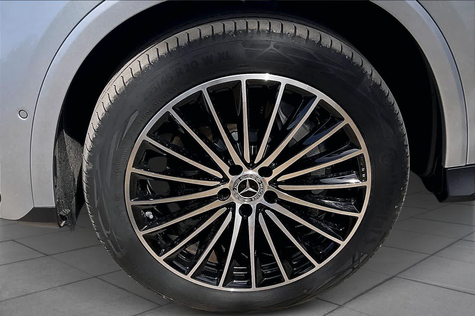 New 2026 Cirrus Silver Metallic Mercedes-Benz GLC 300 image 15