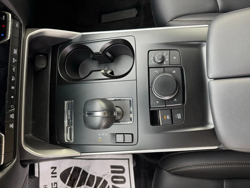2024 Mazda CX-90 Turbo Select Package - Photo 21