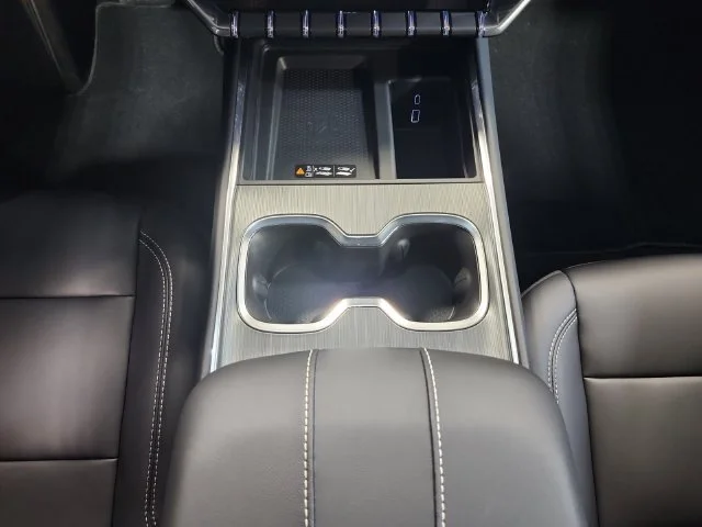 2026 GMC Acadia Elevation - Photo 11