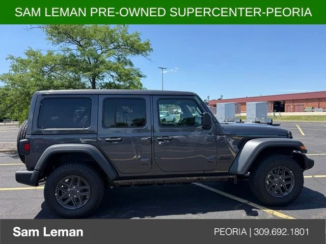 Used 2026 Gray Jeep Sport S image 4