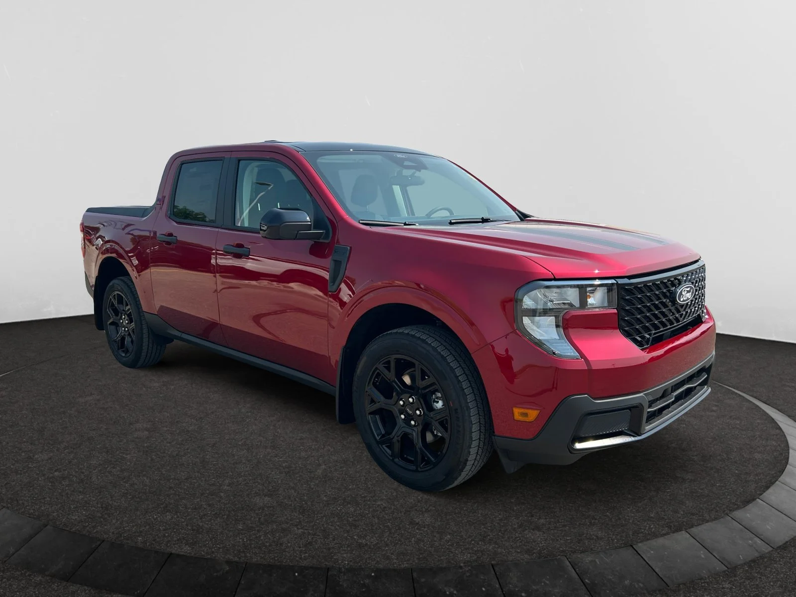 New 2026 Ruby Red Metallic Tinted Clearcoat Ford XLT image 7