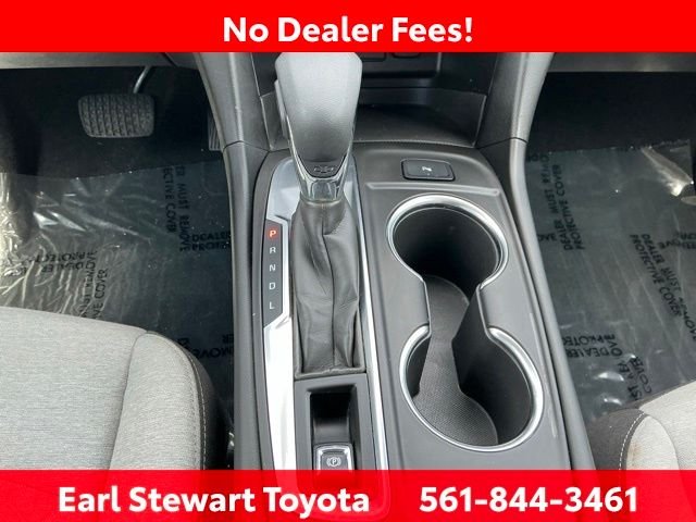 Used 2022 Gray Chevrolet LT image 41