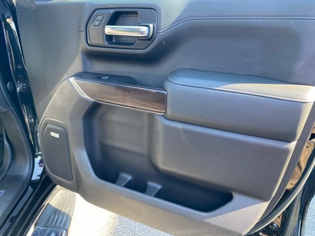 Used 2020 Black GMC SLT image 35