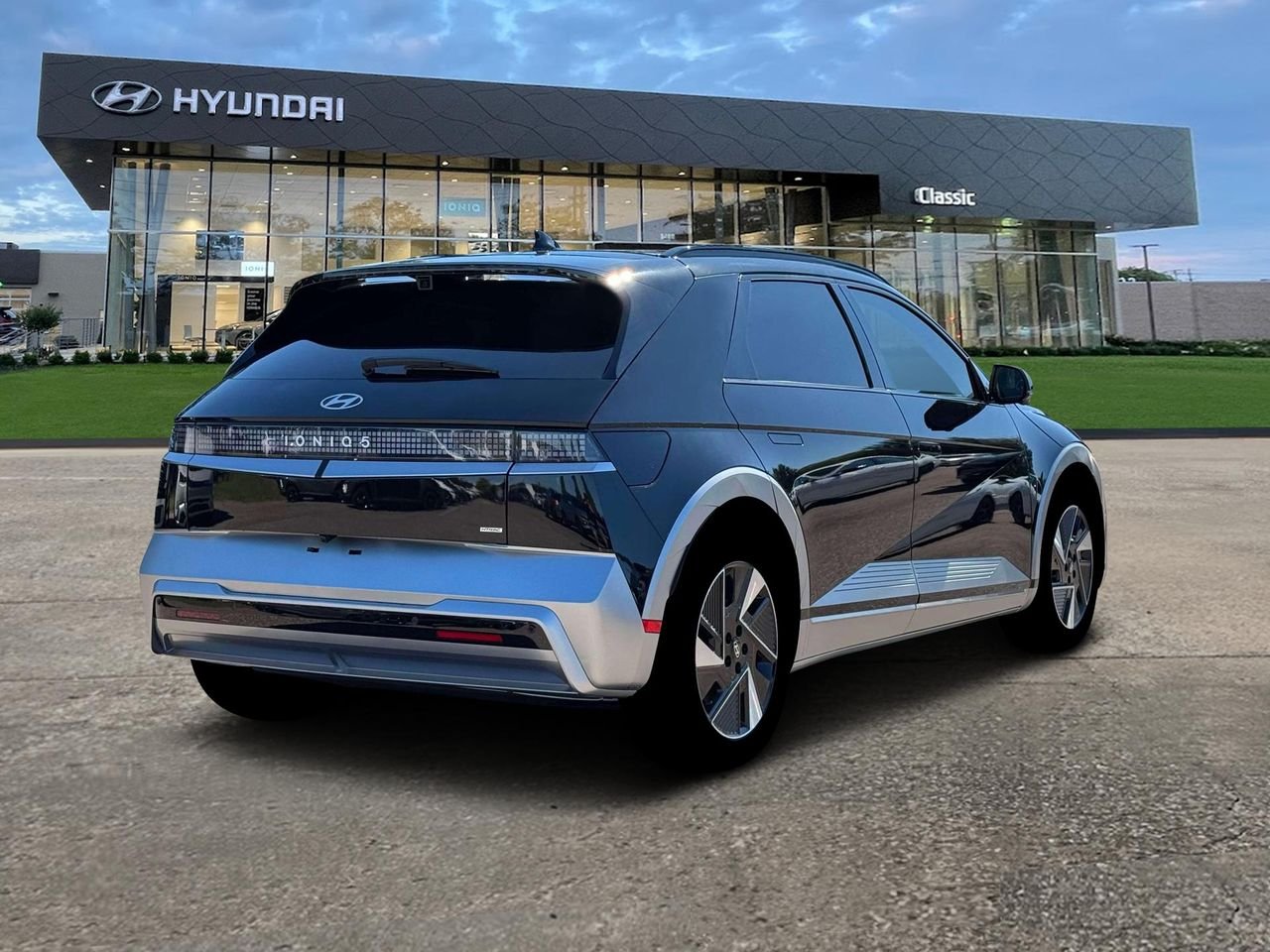 New 2026 Abyss Black Hyundai Limited image 7