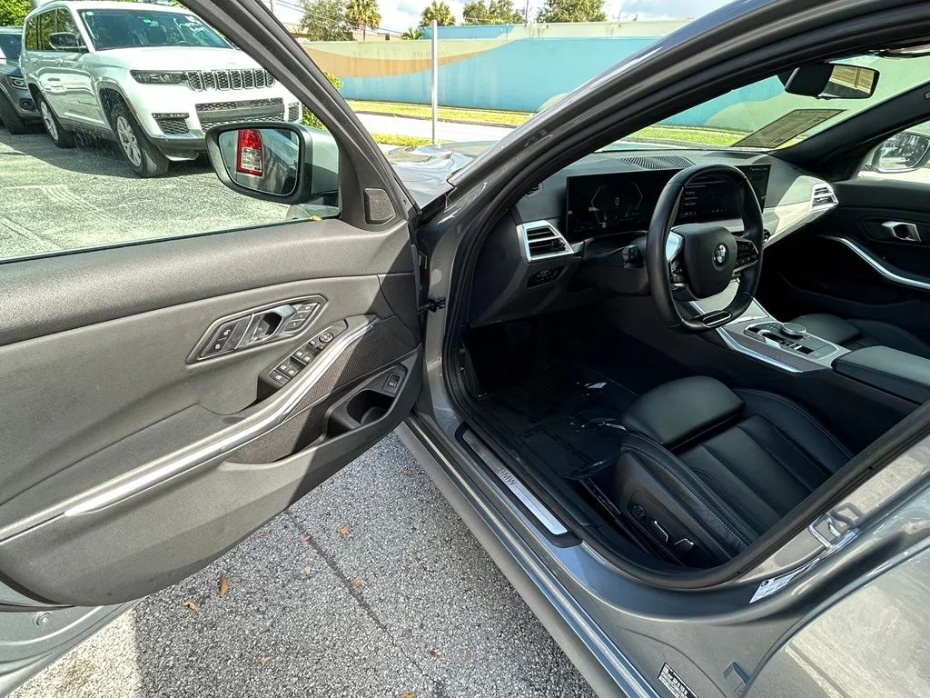 Used 2025 Gray BMW 330i image 15