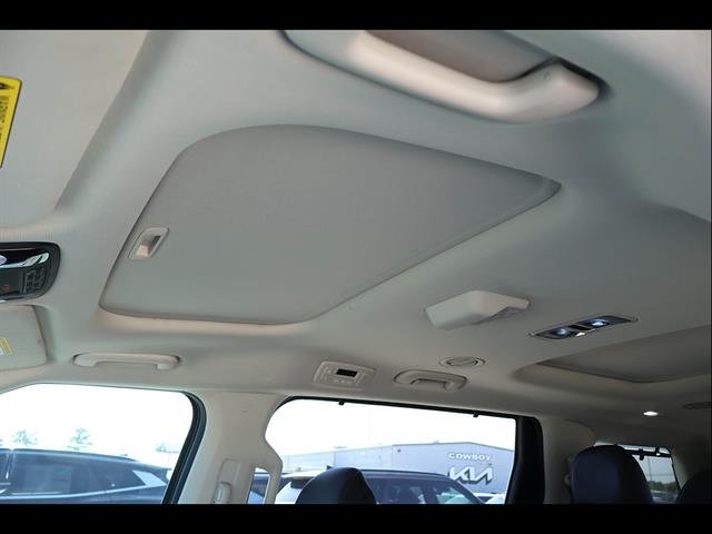 Certified Used 2026 Aurora Black Pearl Kia SX image 9