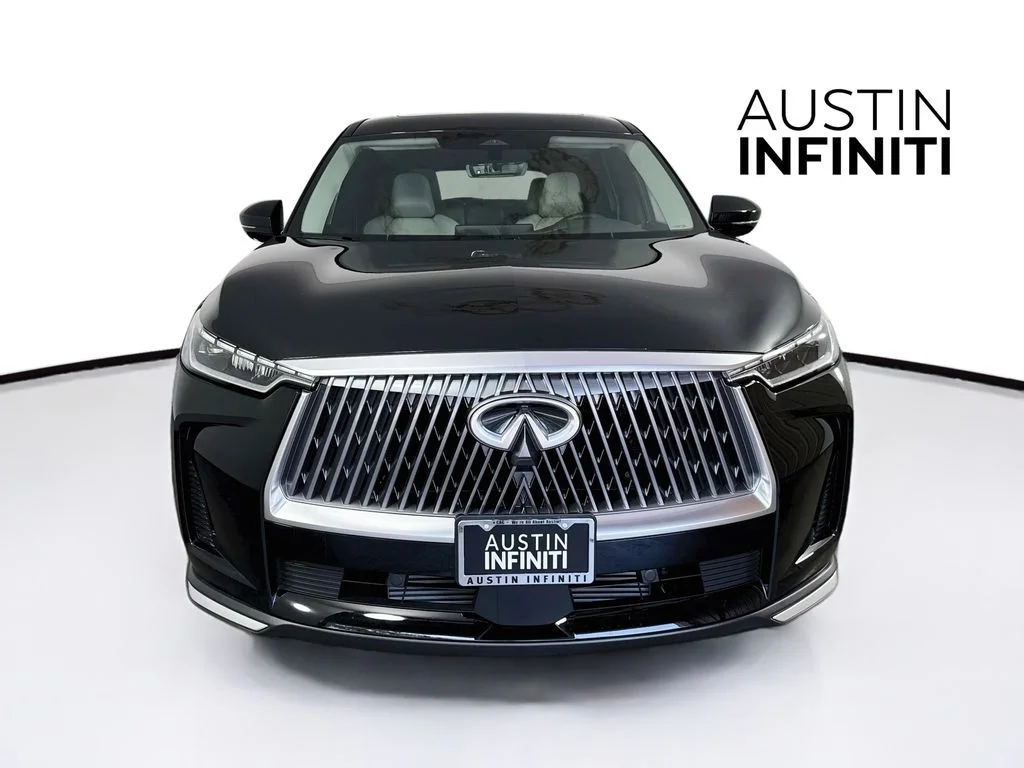 Certified Used 2026 Black INFINITI PURE image 4