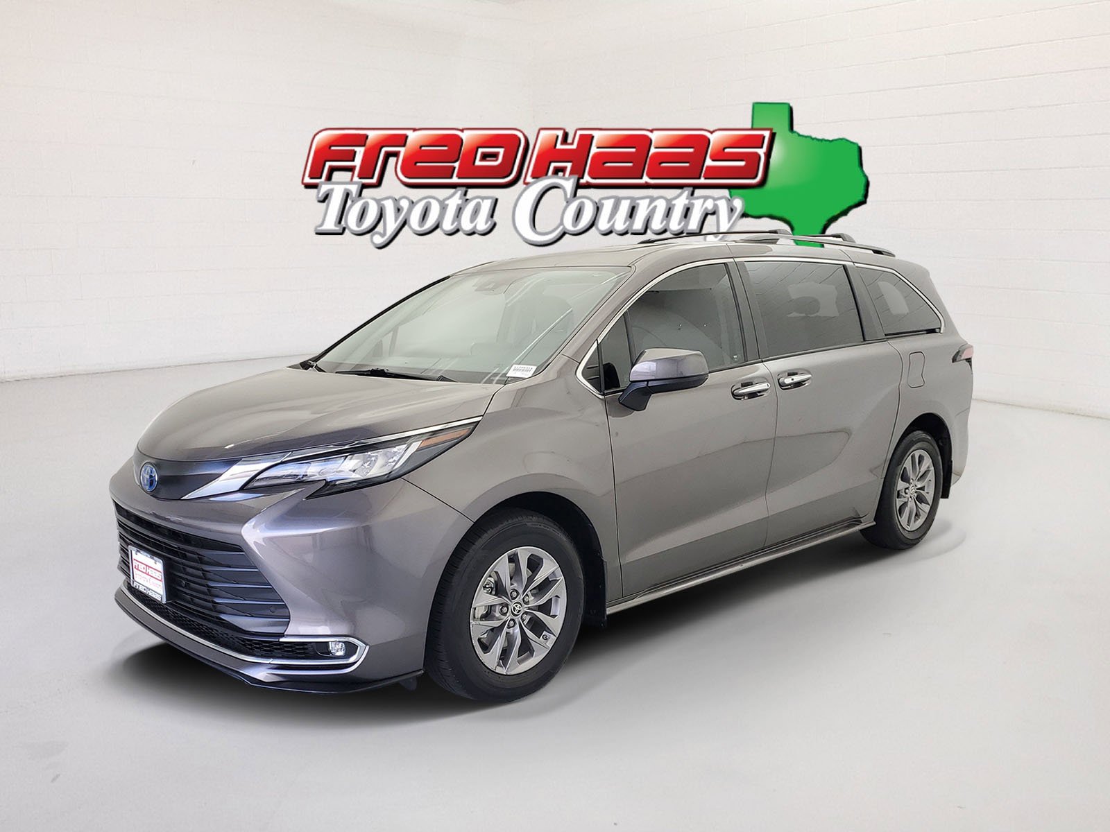 2022 Toyota Sienna XLE