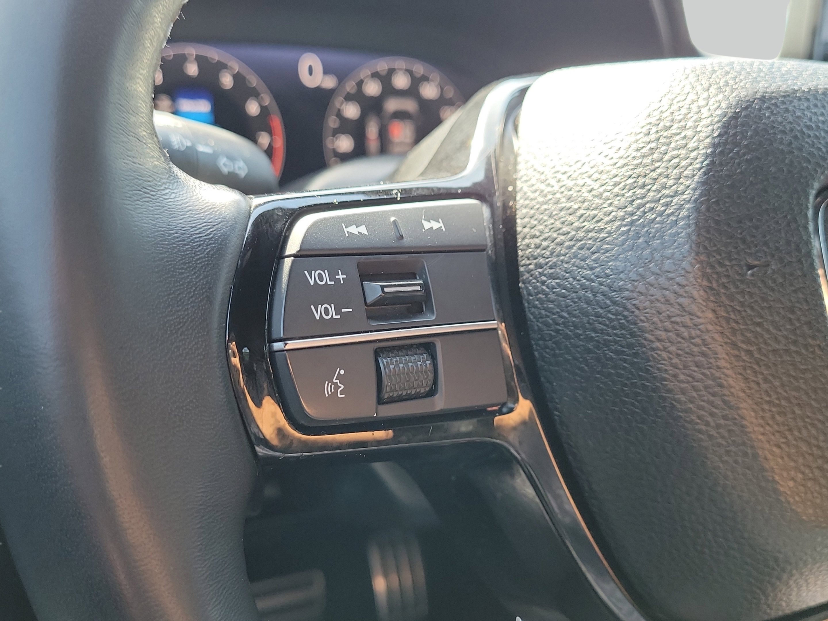 Used 2023 Crystal Black Pearl Honda Sport Touring image 30