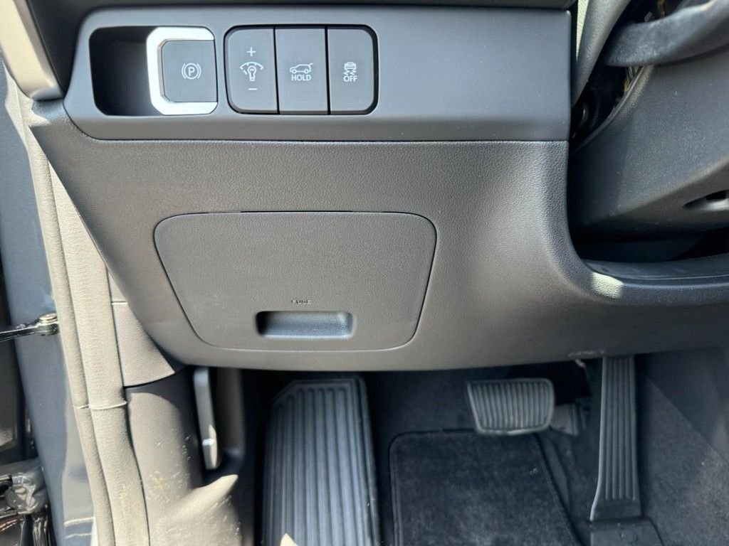 2025 Hyundai Santa Fe SE - Photo 15