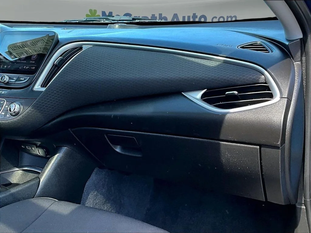 Used 2024 Blue Chevrolet LT image 29