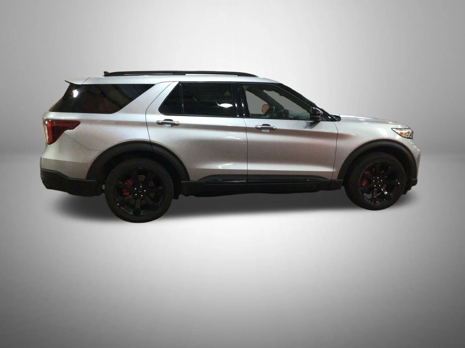 Used 2022 Silver Ford ST image 4