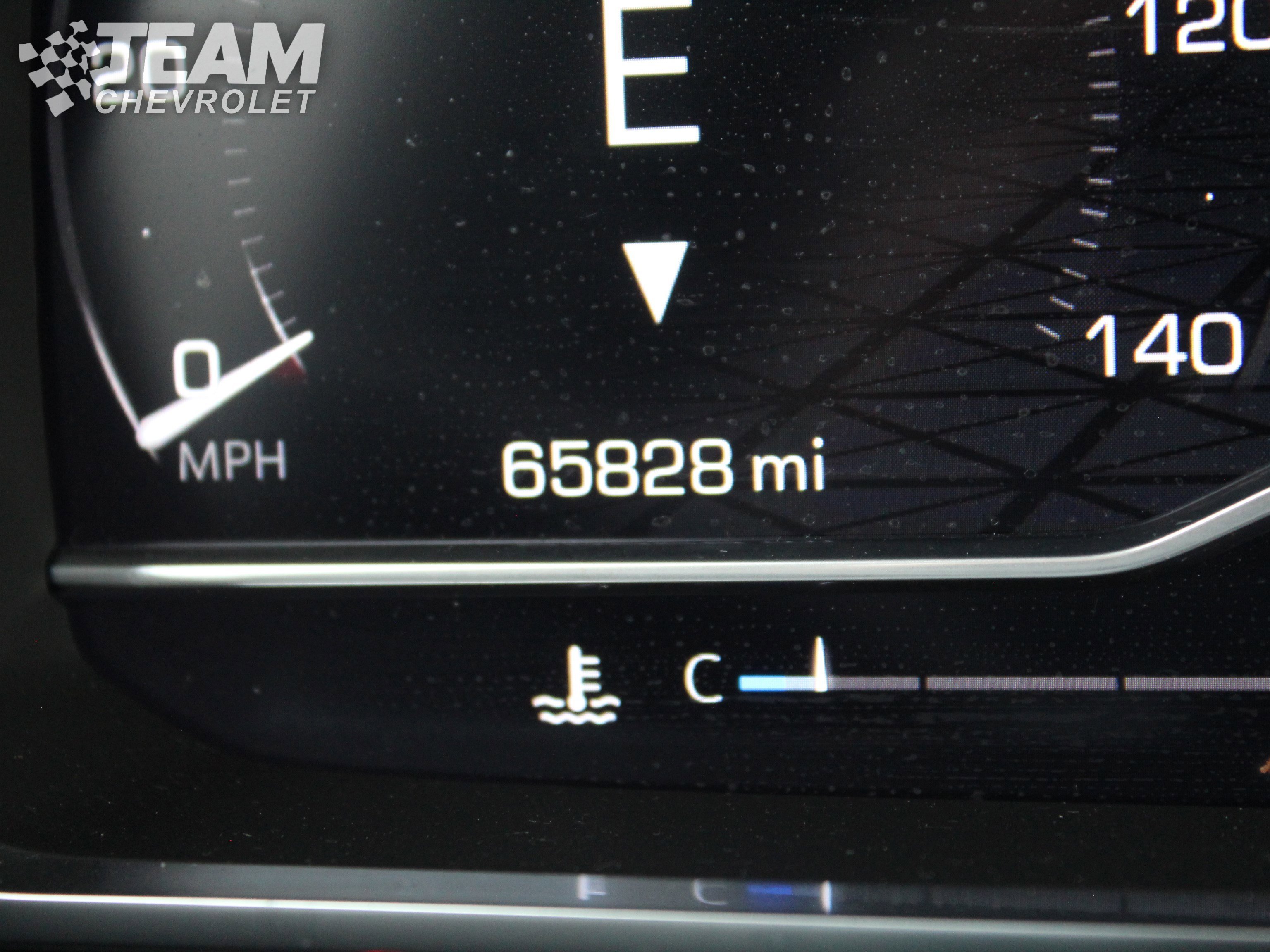 2023 GMC Yukon AT4 - Photo 14